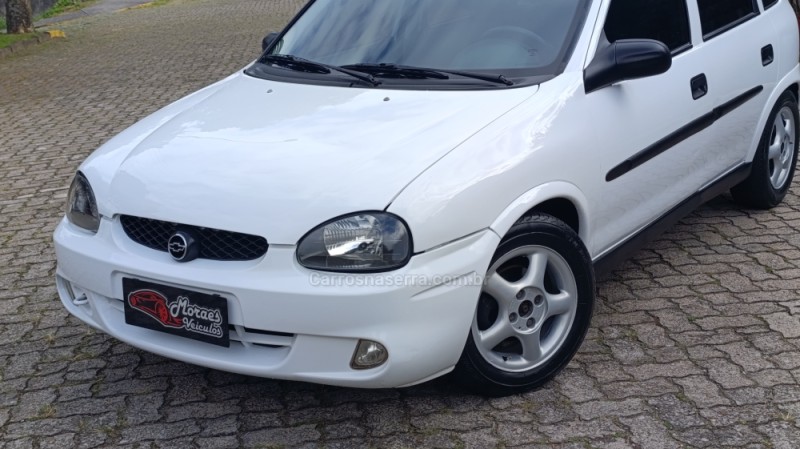 CORSA 1.0 MPF WIND 8V GASOLINA 4P MANUAL - 2001 - CAXIAS DO SUL