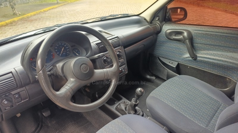 CORSA 1.0 MPF WIND 8V GASOLINA 4P MANUAL - 2001 - CAXIAS DO SUL