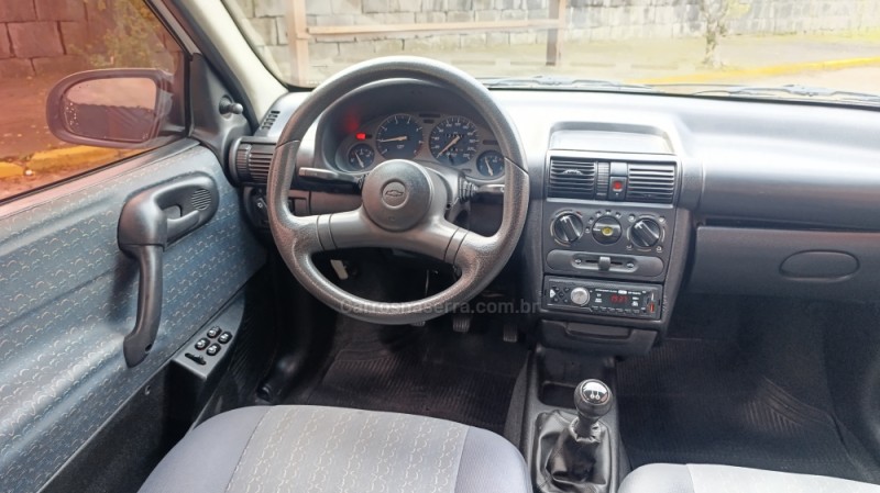 CORSA 1.0 MPF WIND 8V GASOLINA 4P MANUAL - 2001 - CAXIAS DO SUL