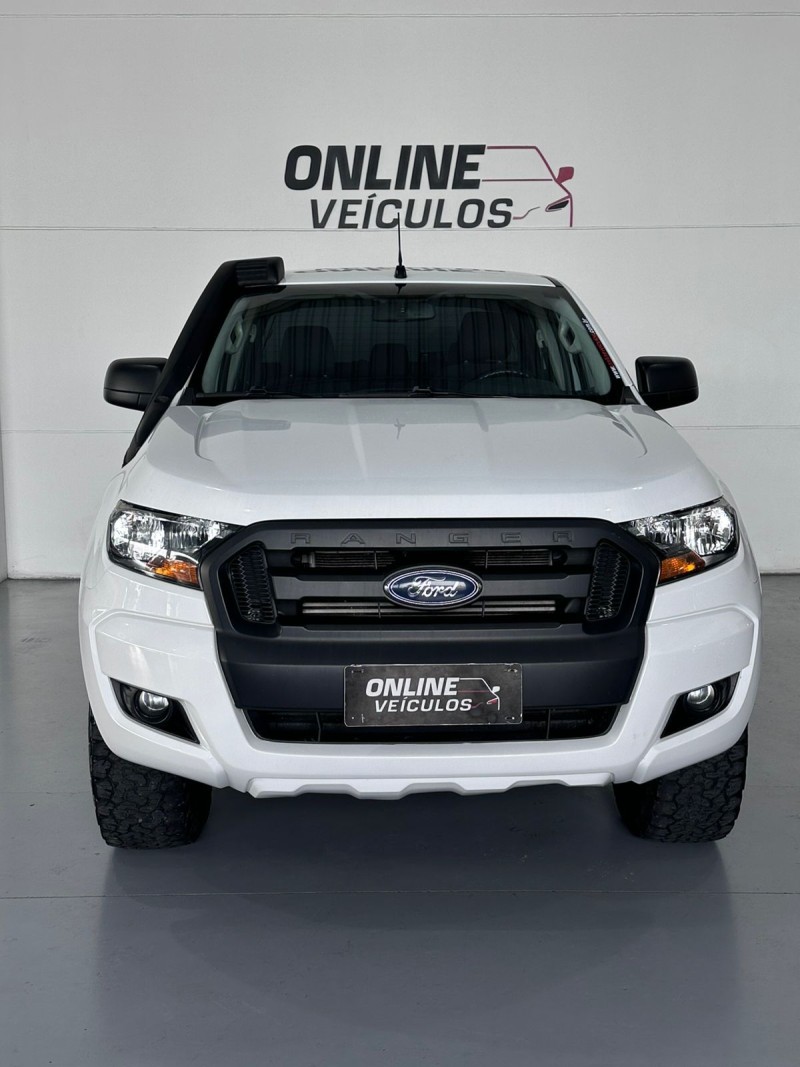 RANGER 2.2 XLS 4X4 CD 16V DIESEL 4P AUTOMÁTICO - 2017 - FARROUPILHA
