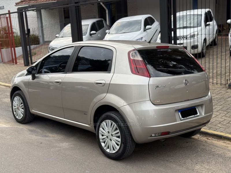 PUNTO 1.4 ATTRACTIVE 8V FLEX 4P MANUAL - 2012 - PAROBé