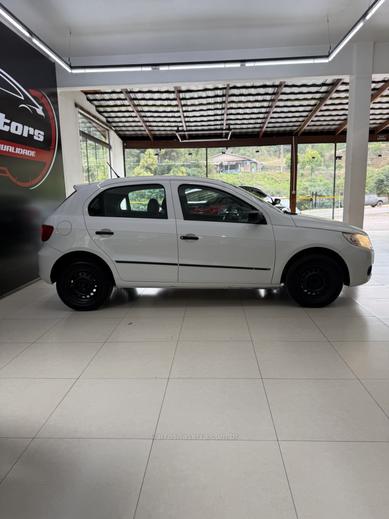 GOL 1.0 MI 8V FLEX 4P MANUAL G.V - 2012 - FARROUPILHA