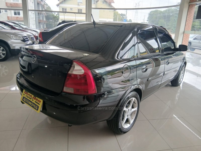 CORSA 1.8 MPFI 8V GASOLINA 4P MANUAL - 2002 - NOVA PETRóPOLIS