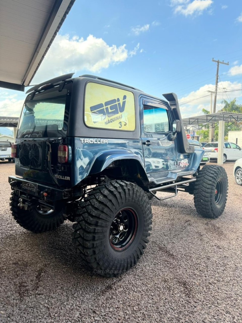 T4 2.8 TETO RÍGIDO 12V TURBO INTERCOOLER DIESEL 2P MANUAL - 2003 - LAJEADO