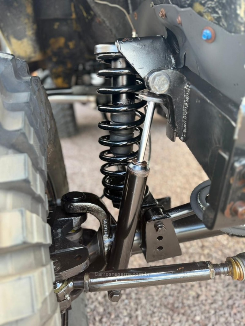 T4 2.8 TETO RÍGIDO 12V TURBO INTERCOOLER DIESEL 2P MANUAL - 2003 - LAJEADO