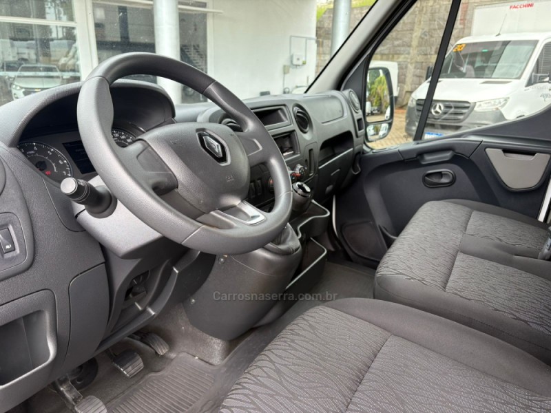 MASTER 2.3 GRAND FURGÃO L2H2 16V TURBO INTERCOOLER DIESEL 4P MANUAL - 2024 - FARROUPILHA