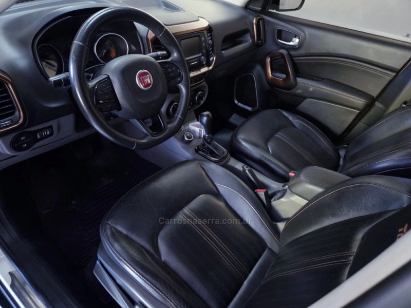 TORO 2.0 16V TURBO DIESEL VOLCANO AT9 4X4 AUTOMÁTICO - 2017 - CAMPO BOM