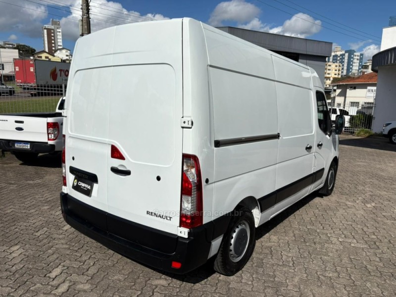 MASTER 2.3 GRAND FURGÃO L2H2 16V TURBO INTERCOOLER DIESEL 4P MANUAL - 2024 - FARROUPILHA