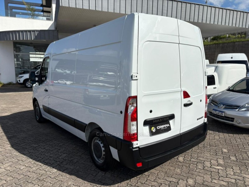 MASTER 2.3 GRAND FURGÃO L2H2 16V TURBO INTERCOOLER DIESEL 4P MANUAL - 2024 - FARROUPILHA