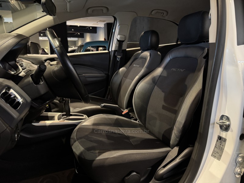 ONIX 1.4 MPFI ACTIV 8V FLEX 4P AUTOMÁTICO - 2019 - FARROUPILHA