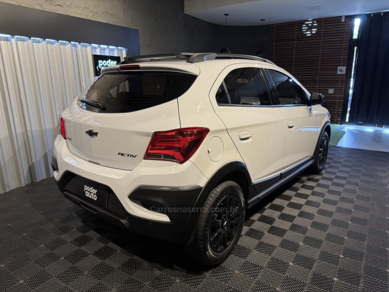 ONIX 1.4 MPFI ACTIV 8V FLEX 4P AUTOMÁTICO - 2019 - FARROUPILHA