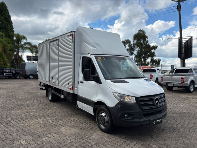 SPRINTER 2.2 CHASSI 516 EXTRA LONGO DIESEL 3P MANUAL - 2021 - FARROUPILHA