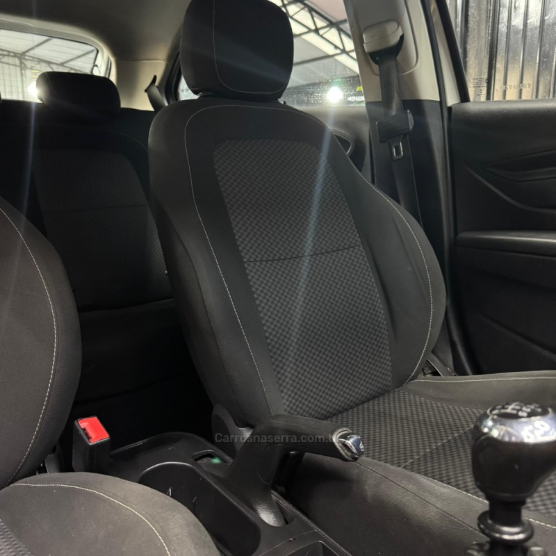 ONIX 1.0 JOY HATCH 8VFLEX 4P MANUAL - 2019 - ESTâNCIA VELHA