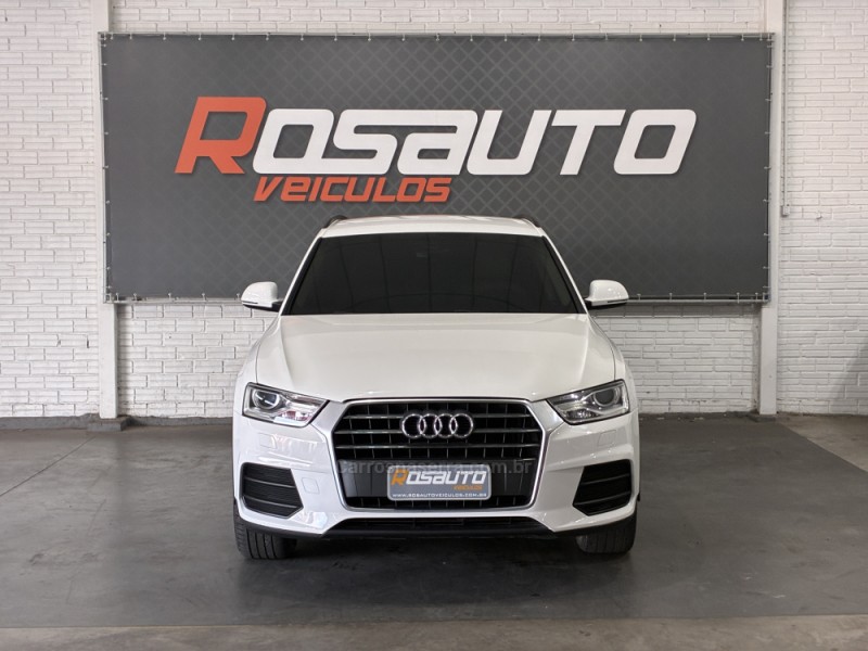 Q3 1.4 TFSI AMBIENTE FLEX 4P S TRONIC - 2017 - VENâNCIO AIRES