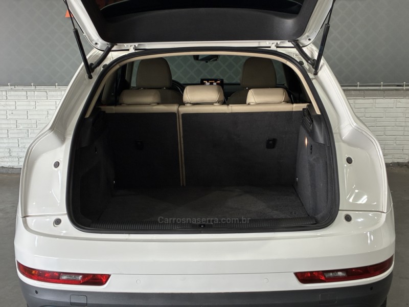 Q3 1.4 TFSI AMBIENTE FLEX 4P S TRONIC - 2017 - VENâNCIO AIRES