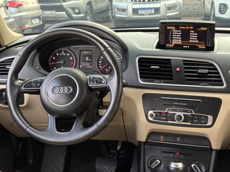 Q3 1.4 TFSI AMBIENTE FLEX 4P S TRONIC - 2017 - VENâNCIO AIRES