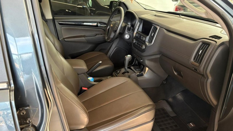 S10 2.8 HIGH COUNTRY 4X4 CD 16V TURBO DIESEL 4P AUTOMÁTICO - 2022 - NOVA PETRóPOLIS