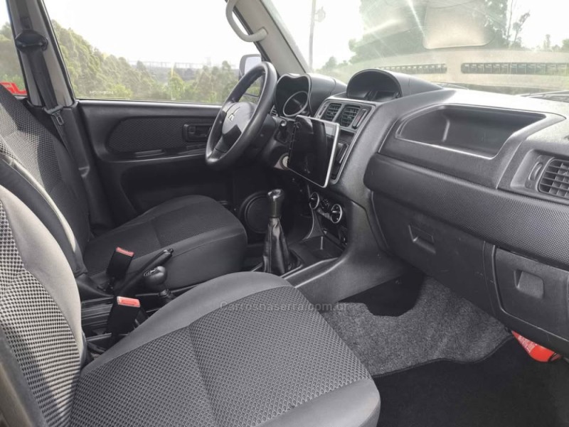 PAJERO TR4 2.0 4X4 16V 140CV FLEX 4P MANUAL - 2010 - CAXIAS DO SUL