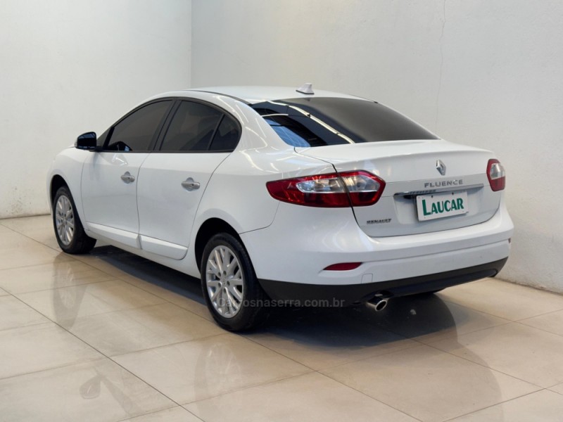 FLUENCE 2.0 DYNAMIQUE PLUS 16V FLEX 4P AUTOMÁTICO - 2015 - CASCA