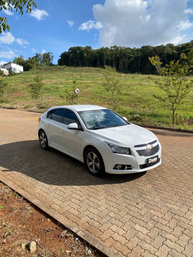 CRUZE 1.8 LT 16V FLEX 4P AUTOMÁTICO