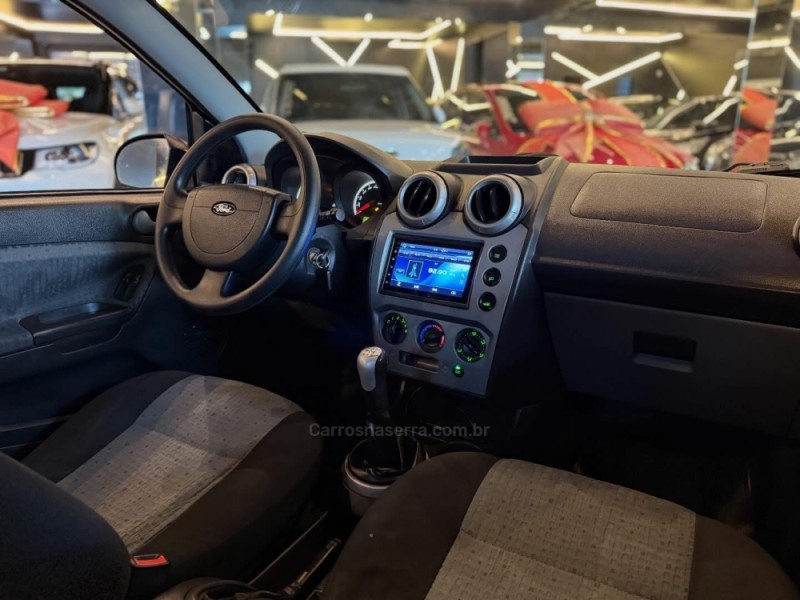 FIESTA 1.6 MPI SEDAN 8V FLEX 4P MANUAL - 2011 - NOVO HAMBURGO
