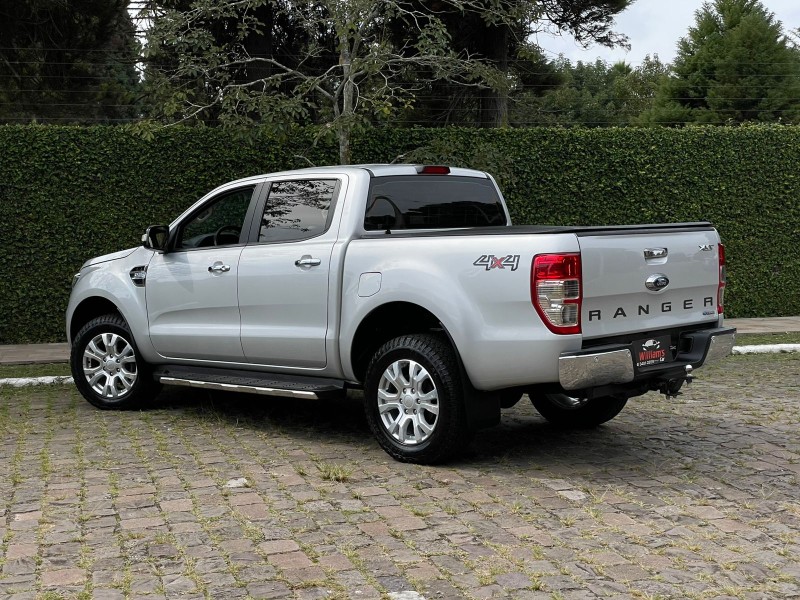 RANGER 3.2 XLT 4X4 CD 20V DIESEL 4P AUTOMÁTICO - 2019 - FARROUPILHA