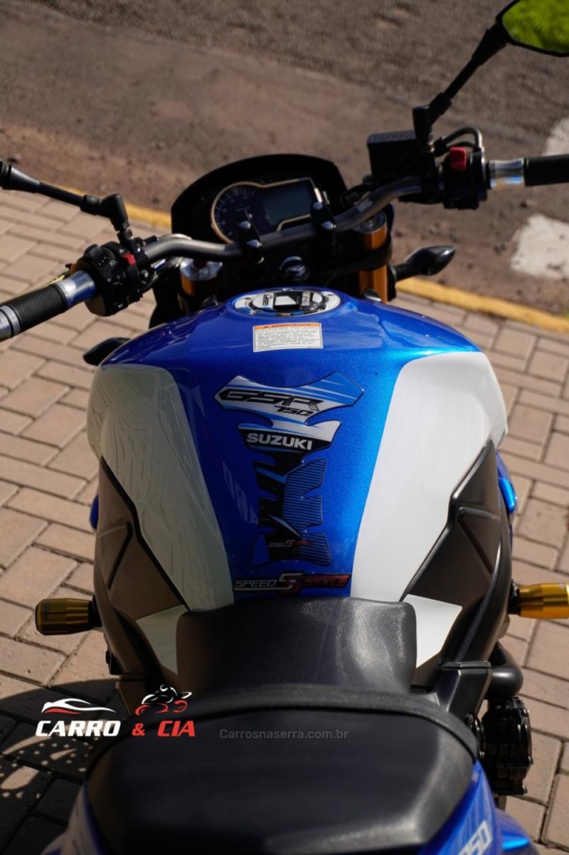 GSR 750ZA - 2016 - SANTA CRUZ DO SUL