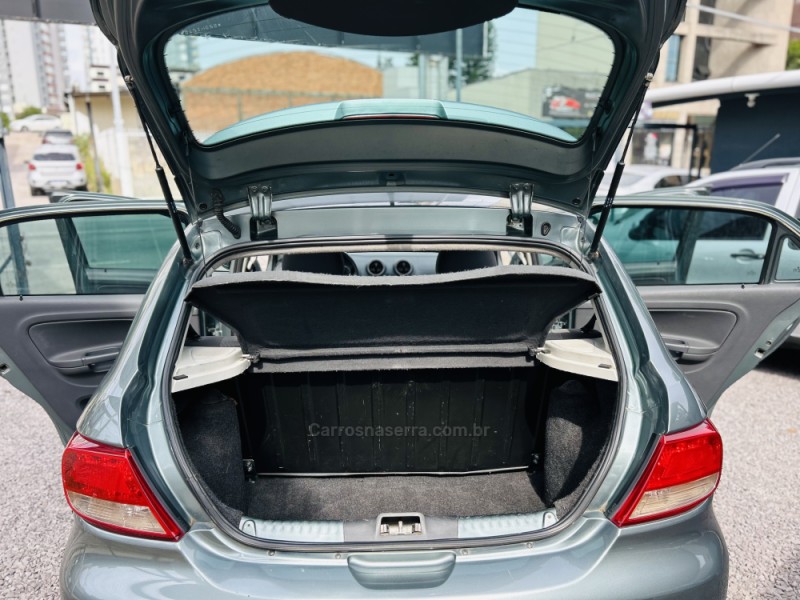 GOL 1.0 MI 8V FLEX 4P MANUAL G.V - 2009 - CAXIAS DO SUL