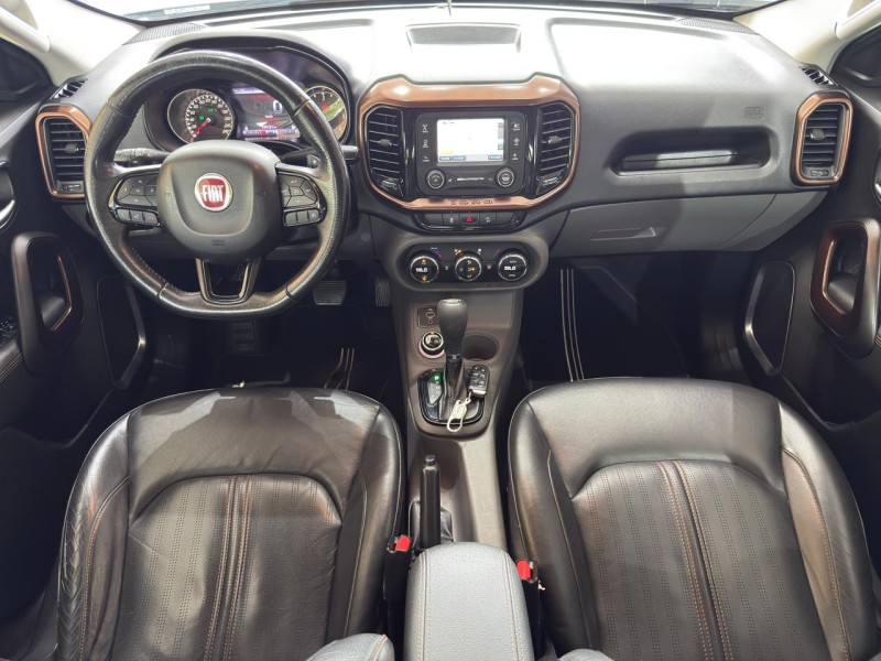 TORO 2.0 16V TURBO DIESEL VOLCANO 4WD AUTOMÁTICO - 2019 - FARROUPILHA