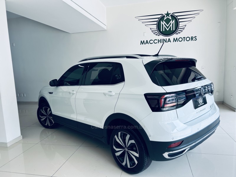 T-CROSS 1.4 HIGHLINE TSI 16V FLEX 4P AUTOMÁTICO - 2024 - CAXIAS DO SUL
