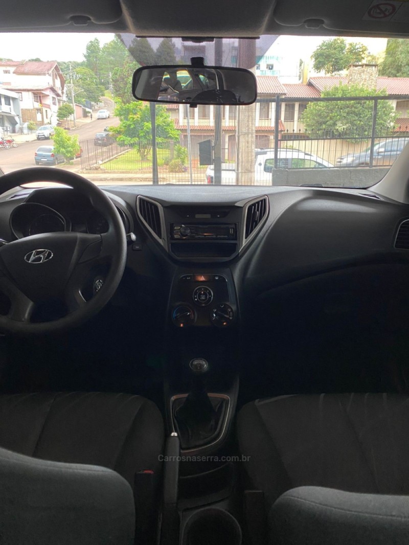 HB20 1.0 UNIQUE 12V FLEX 4P MANUAL - 2013 - SANANDUVA