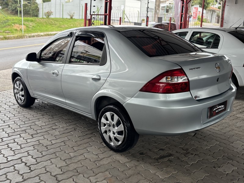 PRISMA 1.4 MPFI MAXX 8V FLEX 4P MANUAL - 2009 - CAXIAS DO SUL