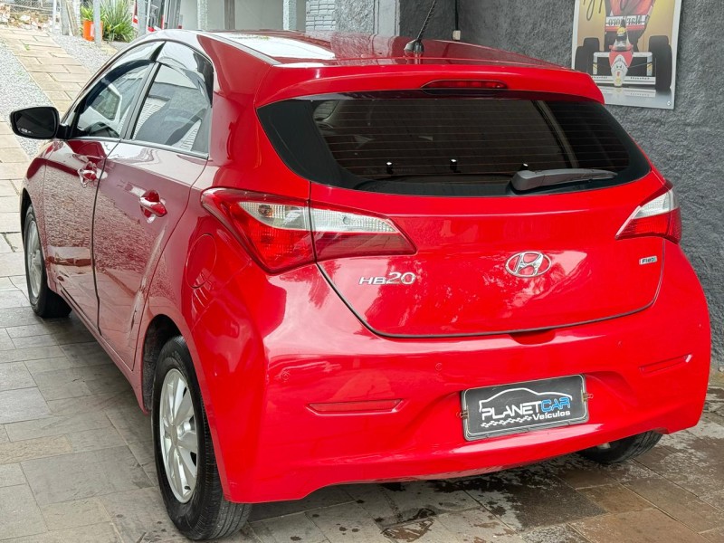 HB20 1.0 COMFORT STYLE 12V FLEX 4P MANUAL - 2014 - FARROUPILHA