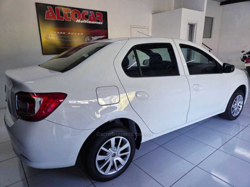 LOGAN 1.0 ZEN 12V FLEX 4P MANUAL - 2023 - CAMPO BOM