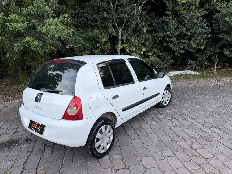 CLIO 1.0 AUTHENTIQUE 16V FLEX 4P MANUAL - 2012 - CAXIAS DO SUL