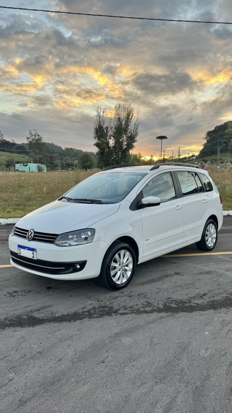 SPACEFOX 1.6 MI TREND 8V FLEX 4P MANUAL - 2013 - CARLOS BARBOSA