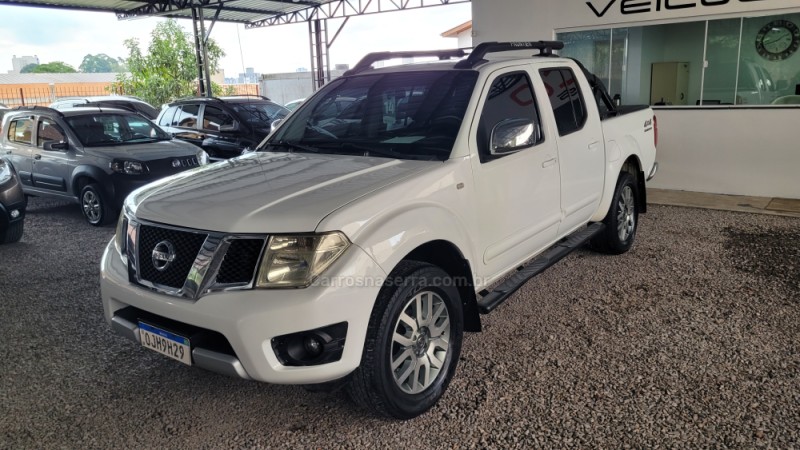 FRONTIER 2.5 SL 4X4 CD TURBO ELETRONIC DIESEL 4P AUTOMÁTICO - 2014 - CAXIAS DO SUL