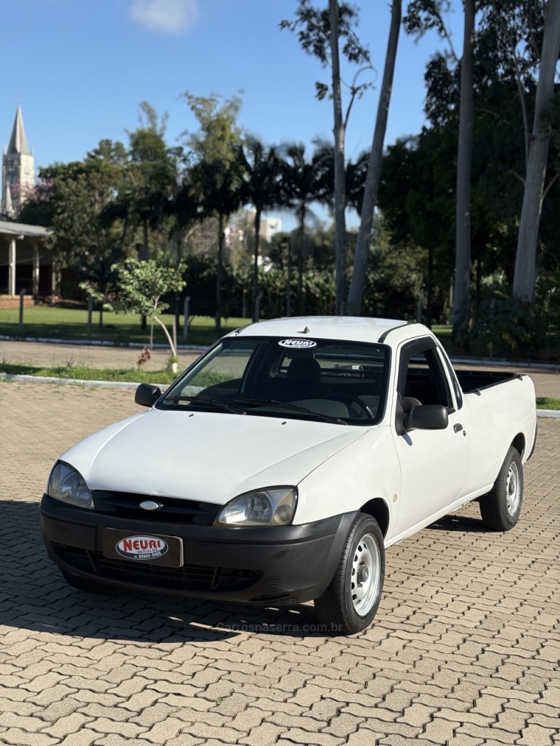 COURIER 1.6 L 8V FLEX MANUAL - 2010 - LAJEADO