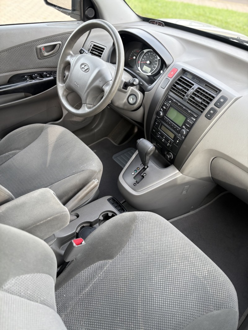 TUCSON 2.0 MPFI GLS 16V 143CV 2WD FLEX 4P AUTOMÁTICO - 2013 - LAJEADO