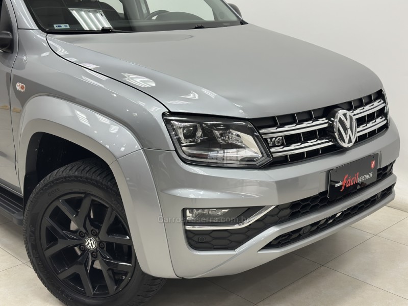 AMAROK 3.0 V6 TDI HIGHLINE CD DIESEL 4MOTION AUTOMÁTICO - 2023 - SANTA CRUZ DO SUL