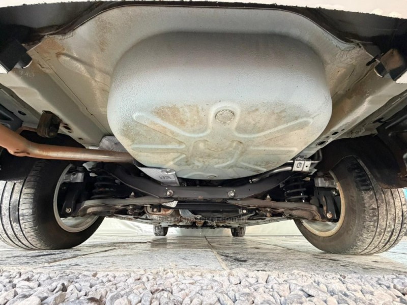 FOCUS 1.6 S SEDAN 16V FLEX 4P MANUAL - 2012 - NOVA PRATA