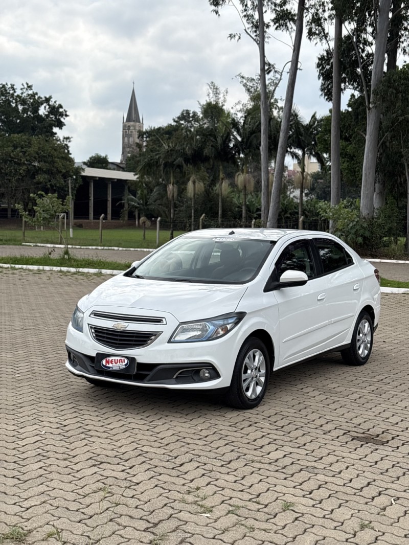 PRISMA 1.4 MPFI LTZ 8V FLEX 4P MANUAL - 2016 - LAJEADO