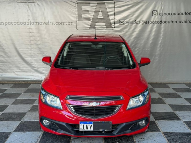 PRISMA 1.4 MPFI LT 8V FLEX 4P MANUAL - 2015 - NOVA PRATA