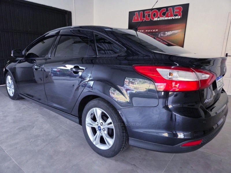 FOCUS 1.6 S SEDAN 16V FLEX 4P AUTOMÁTICO - 2014 - CAMPO BOM