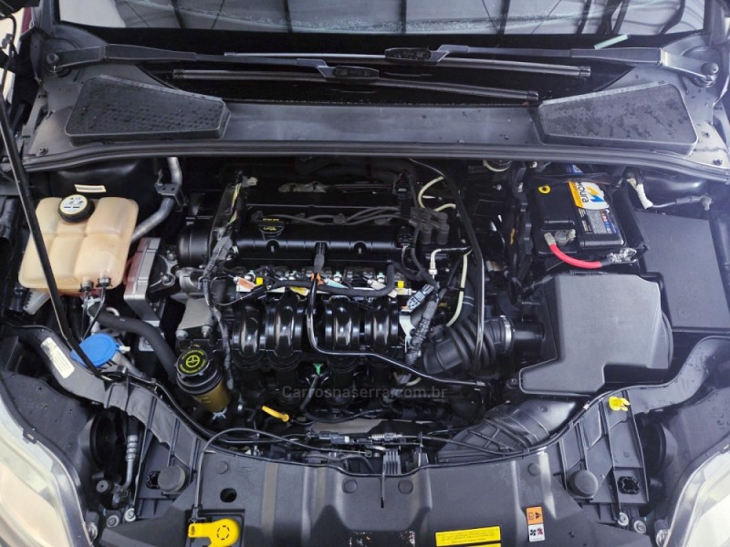 FOCUS 1.6 S SEDAN 16V FLEX 4P AUTOMÁTICO - 2014 - CAMPO BOM