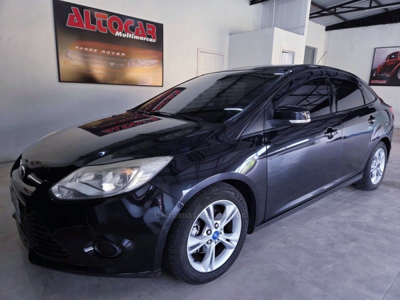 focus 1.6 s sedan 16v flex 4p automatico 2014 campo bom