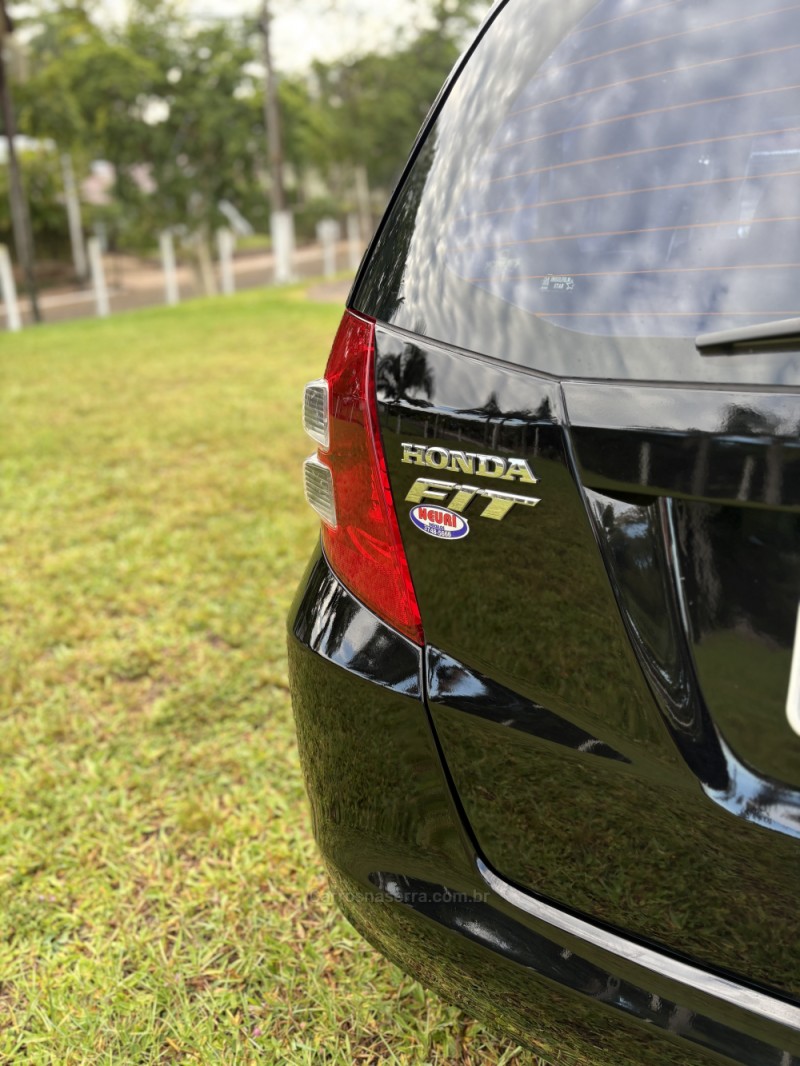 FIT 1.4 LX 16V FLEX 4P MANUAL - 2009 - LAJEADO