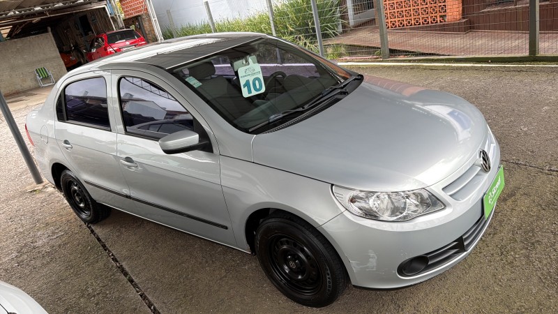 VOYAGE 1.0 MI CITY 8V FLEX 4P MANUAL - 2010 - GARIBALDI