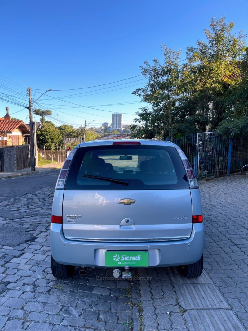 MERIVA 1.4 MPFI MAXX 8V ECONO.FLEX 4P MANUAL - 2010 - BENTO GONçALVES