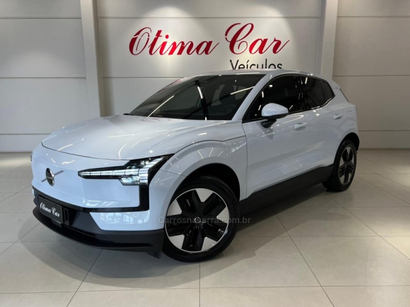 ex30 core 2024 flores da cunha